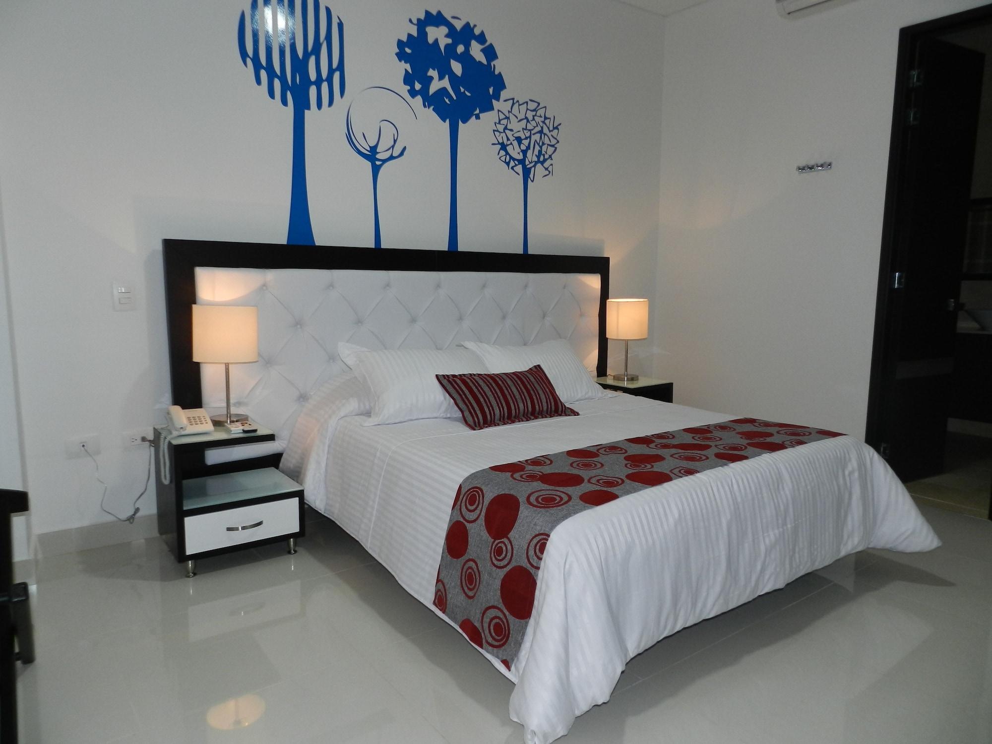 Hotel Bolivariana Plaza Медельин Экстерьер фото